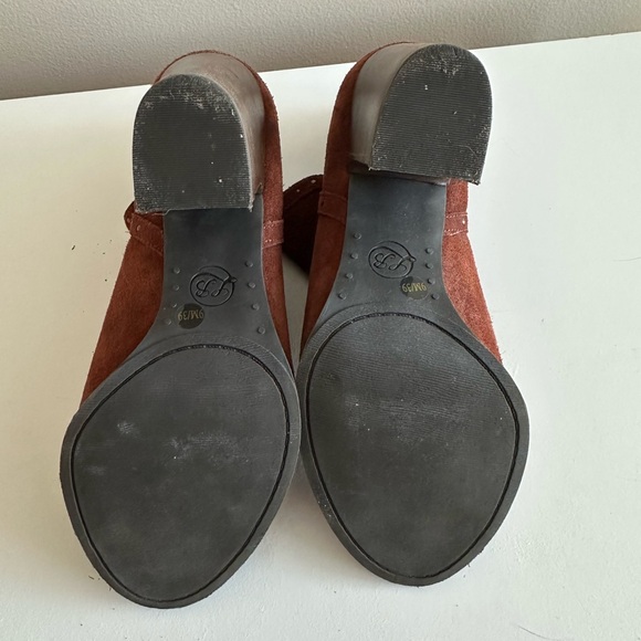 Lucky Brand Women's Libeth Booties Heels Brown Suede Leather Heels-  Size 9 - Picture 6 of 8